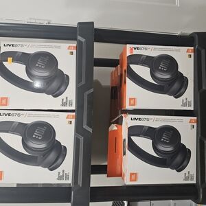 Bulk - JBL Live 675NC Wireless Headphones - Black